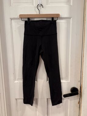 Lululemon 25” Black Leggings
